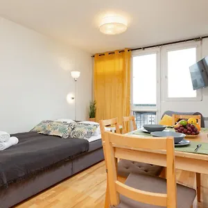 Grzybowska By Renters Warszawa